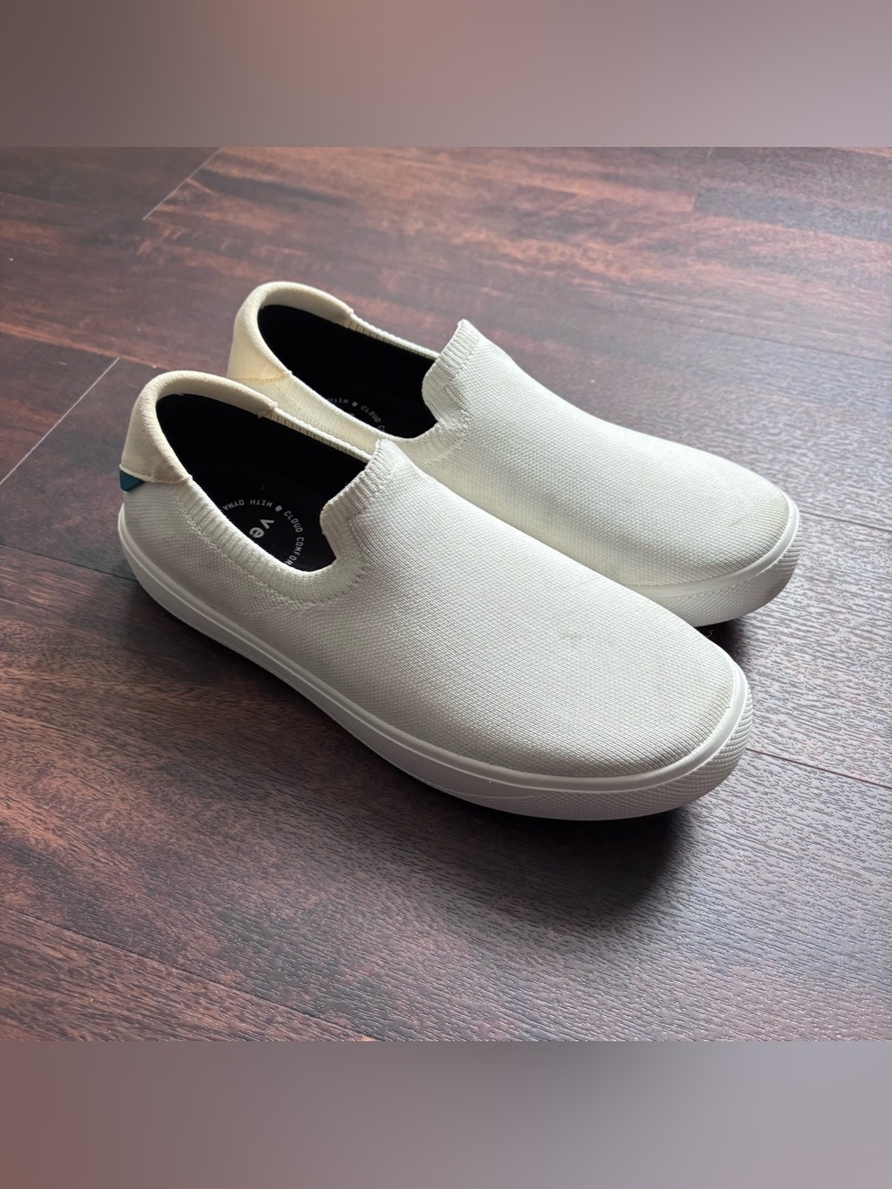 Vessi Boardwalk Slip On Womens Size 8 Waterproof Shoes Sneakers Sail White